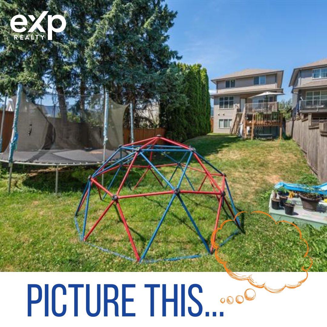 happyhomesbc's tweet photo. Imagine family fun nights in a backyard like this 😍 doesn’t 45708 Lewis have the best backyard? For more information you can head to https://t.co/KhnnCVDo21 😊 https://t.co/gtIbuF6LWP
