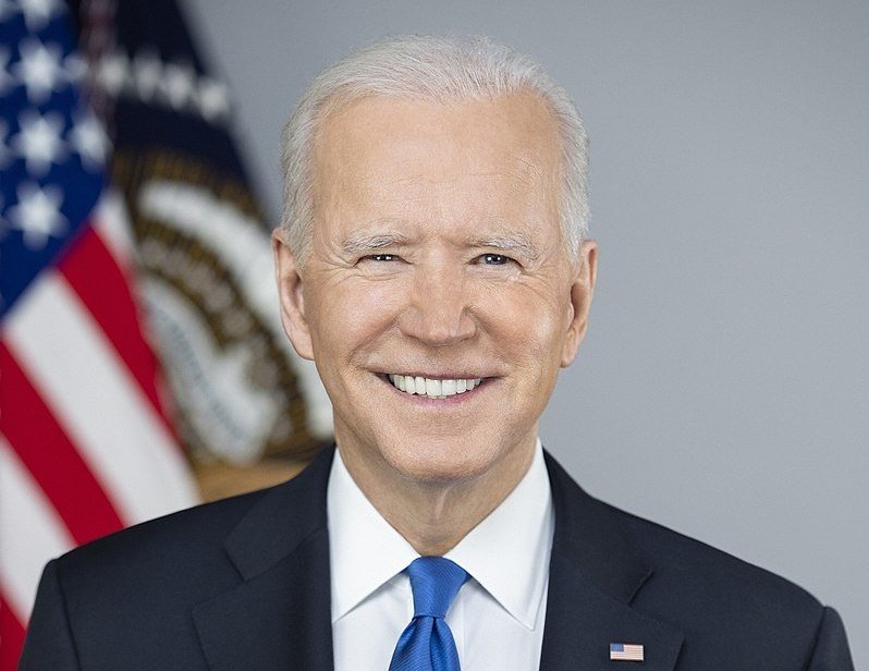 Raise your hand ✋️ if you believe all of the allegations that Biden took bribes are true