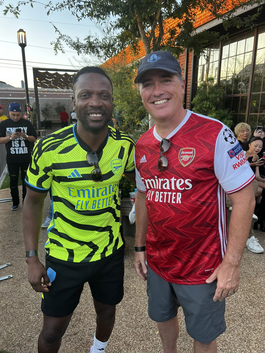 KitKat 🥃 Arsenal tweet media