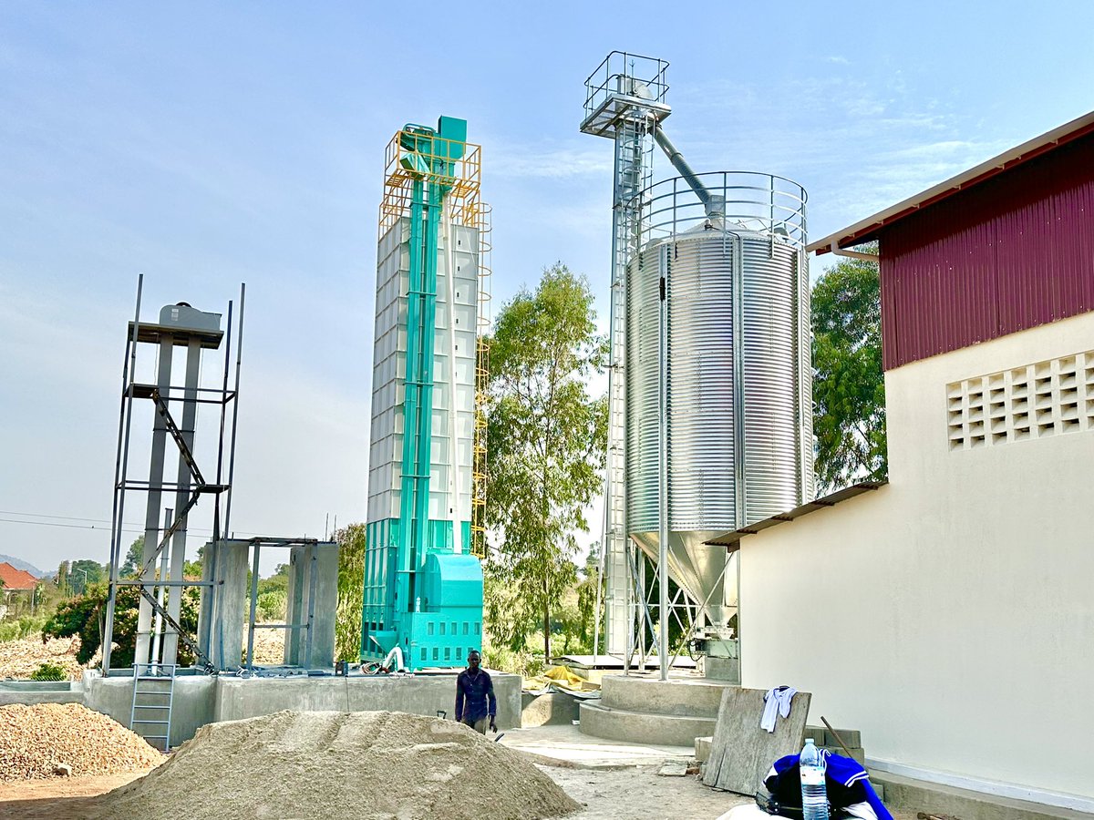 IMachinesUganda's tweet photo. Desiring to enter into manufacturing, let ‘Industrial Machines Uganda’ be your supporting partner on this journey.
We undertake Turnkey projects. We supply machinery, install and commission factories.
WhatsApp: +256 773 723557
#nbsfrontline #Mbidde #NBSFrontline #Martha https://t.co/N5tEYxSPnN