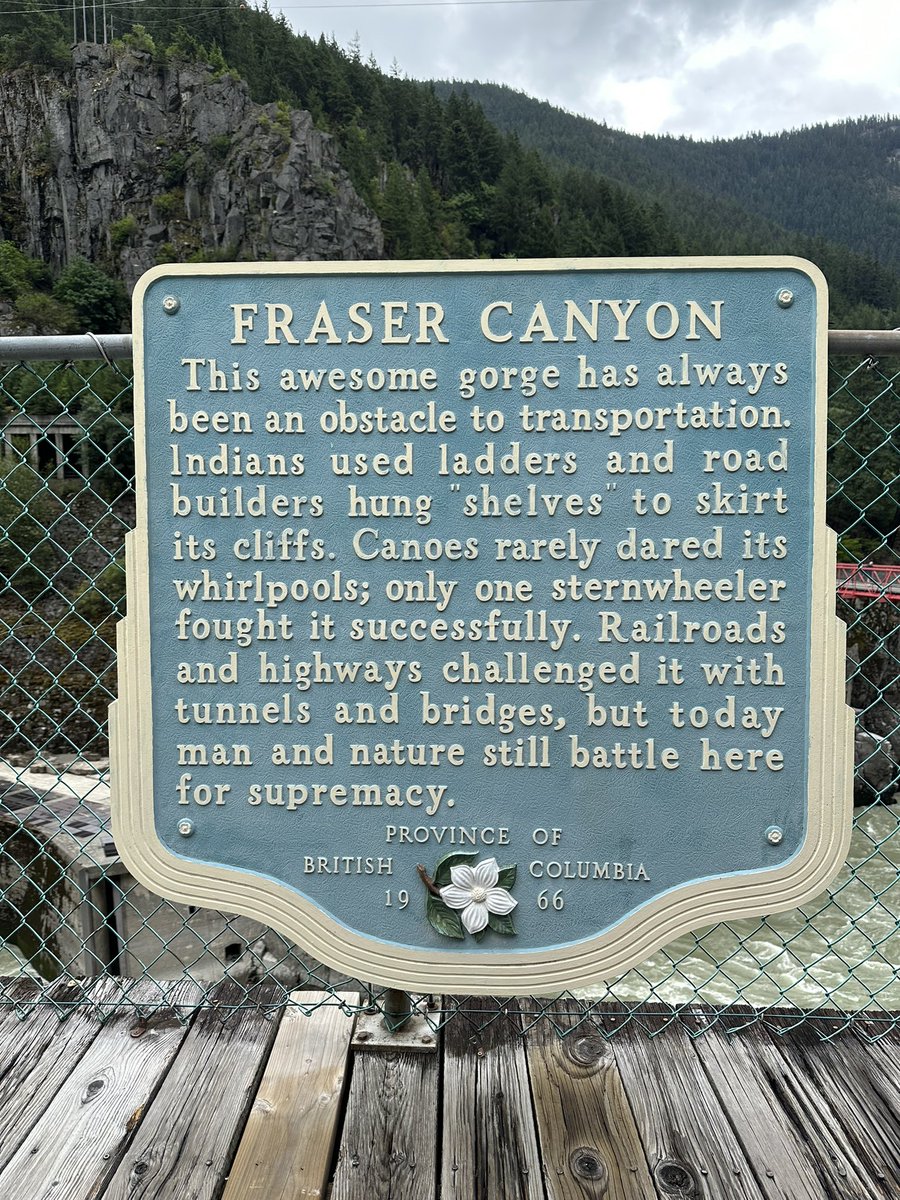 sforseth000's tweet photo. A small sample of pictures I took during my recent mini vacation in the Hope, Cascade and Fraser Canyon areas #ExploreHCC @TourismHCC #HopeBC #HellsGateBC https://t.co/TUAhXZmHK5