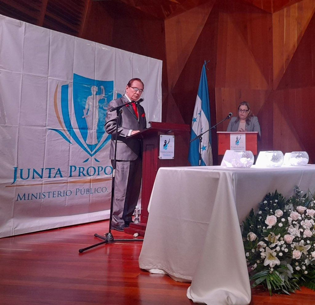 JProponenteMP's tweet photo. La última entrevista. Por parte del abogado Raúl Hernán Silva Baltodano. https://t.co/UcqGqcBmos