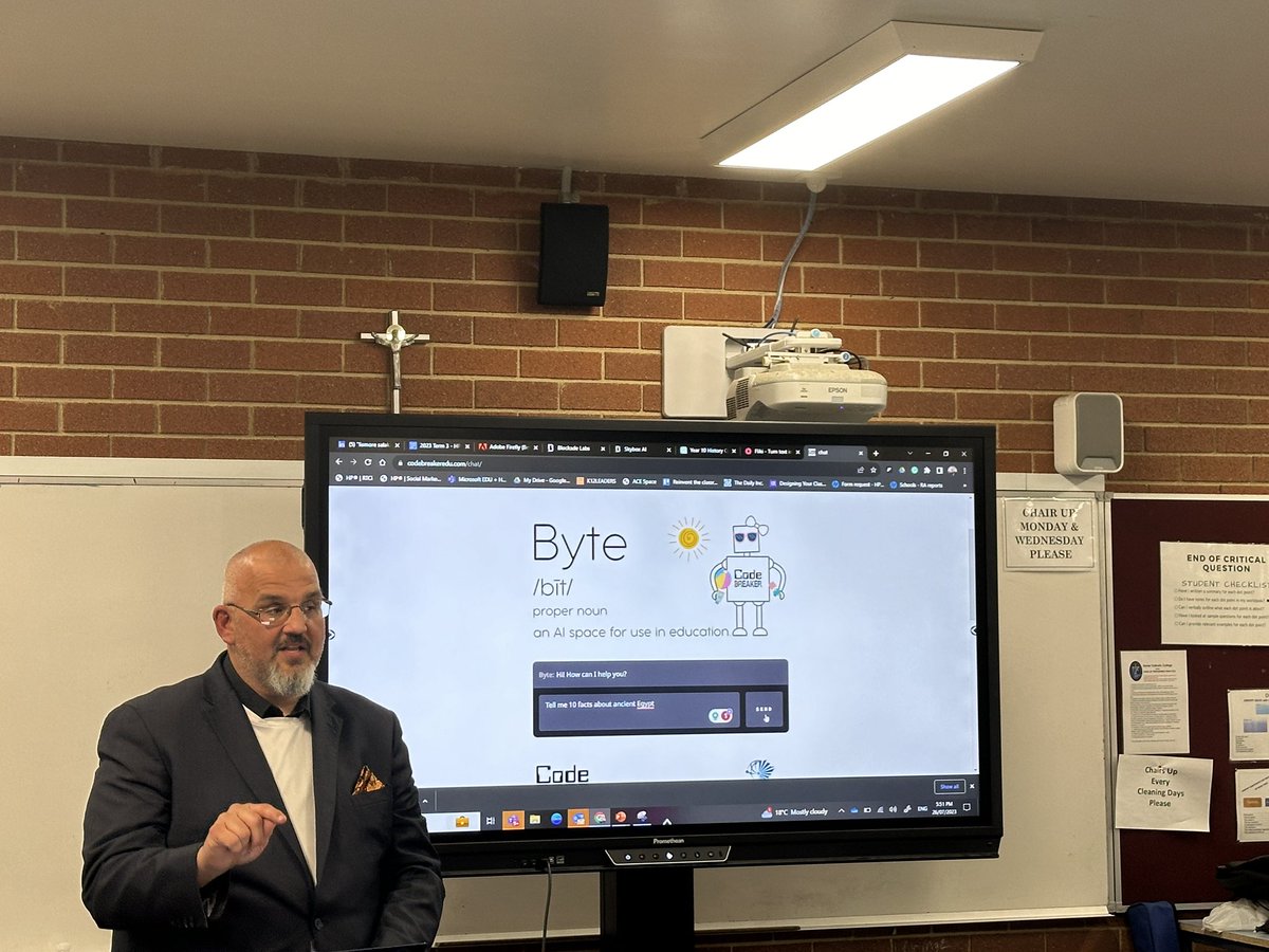 Shout out to @MRsalakas for such an engaging and insightful #AI and #Edtech  workshop in the first of three for the Lismore Diocese @LismLearnTeach @LismDigiTech @Zyatica 👏 So many tools to support #LearningAndDevelopment #ReinventTheClassroom 
#aussieED