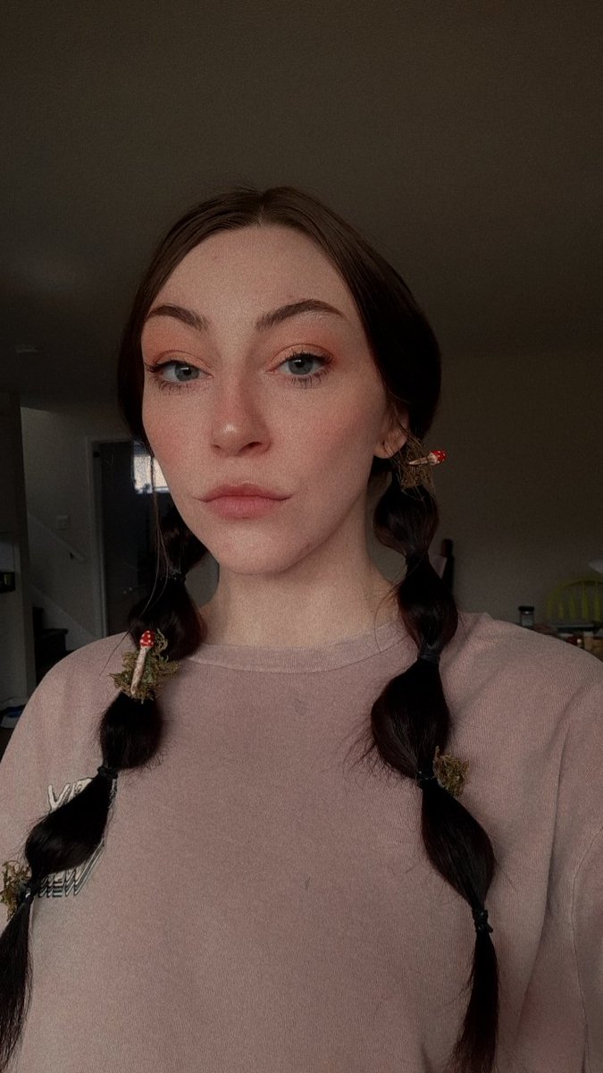 paydaddybrii's tweet photo. I want some new toys to play with and I always get what I want ✨️

I'm craving wheel spins and emptying beta bank accounts tonight; and you're craving ruin by hot brats 😈 https://t.co/1AzUMVPJ1m