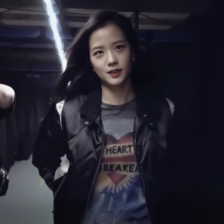 jichuhourly's tweet photo. heartbreaker https://t.co/NSvs4IOSaI