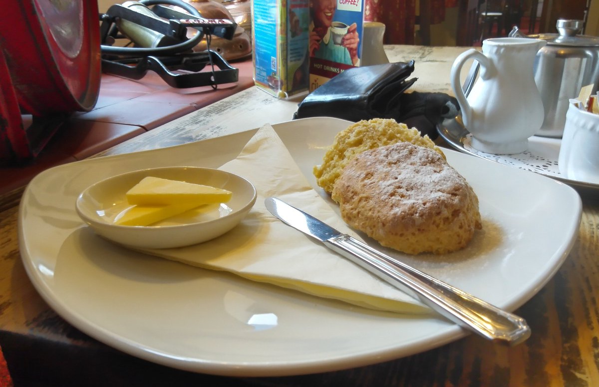 Good place for topping oneself up, although today it was just tea and a scone as I was on my bicycle. Fat Lamb, nr.. Ravenstonedale, a SE Westmoreland pub I've been trying to visit for a while. Nice, cosy, multi-room layout, but over the top plate for the scone!