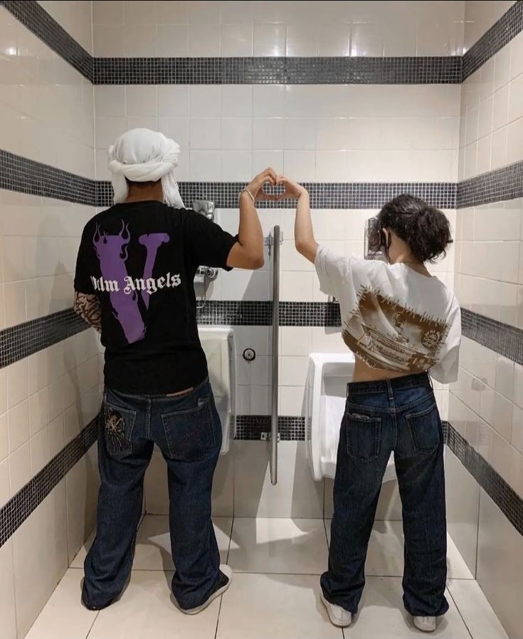 ForeverUni7's tweet photo. @clairedzeg18 No se si sea esta, pero aquí la dejo por si sirve ldnsks https://t.co/Sou4rSxFZk
