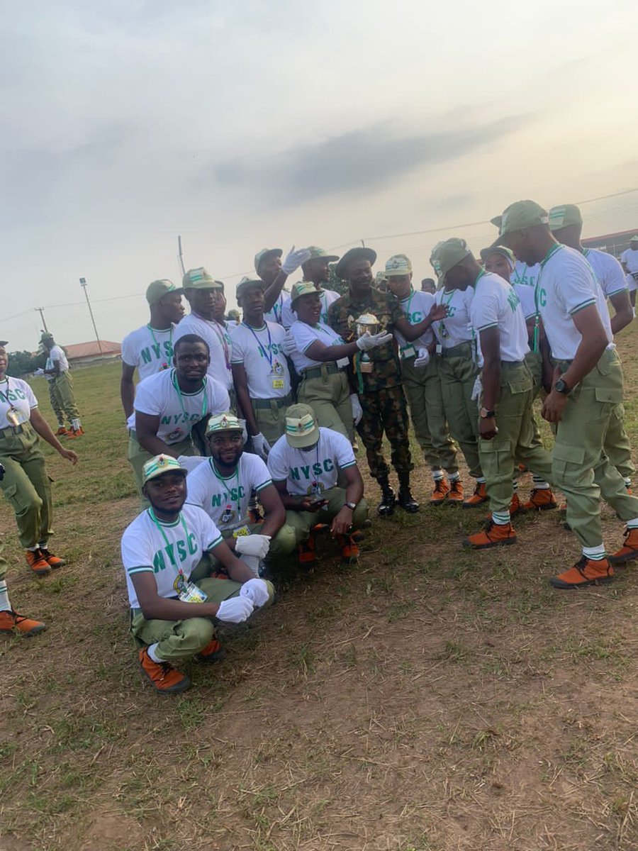 Opeyemi_Obatola's tweet photo. Wow, what an amazing journey! π Just took part in the Nysc drill competition and my platoon proudly secured third place. Representing platoon 1 with pride! @nysc360 #nyscbatchBstream1 https://t.co/mitFfetNFh