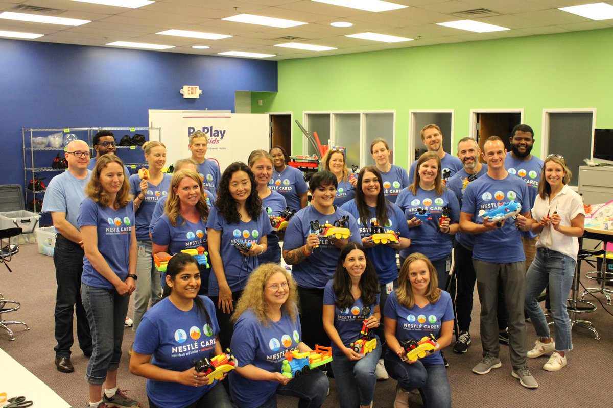 replayforkids's tweet image. We&apos;re thrilled to be working with @NestleUSA today adapting toys at our Creative Space! Follow #NestleinTheNeighborhood and #NestleCares for updates!