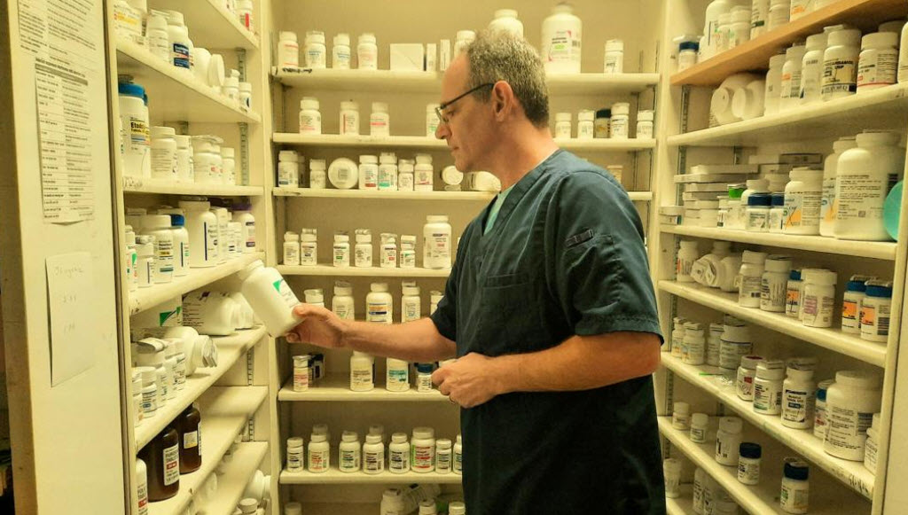 70and73com's tweet photo. Independent pharmacist opened Marlton's Cropwell Pharmacy 38 years ago, and now son keeps the tradition.
https://t.co/QfV933ZN42 https://t.co/emcpQtu3CX