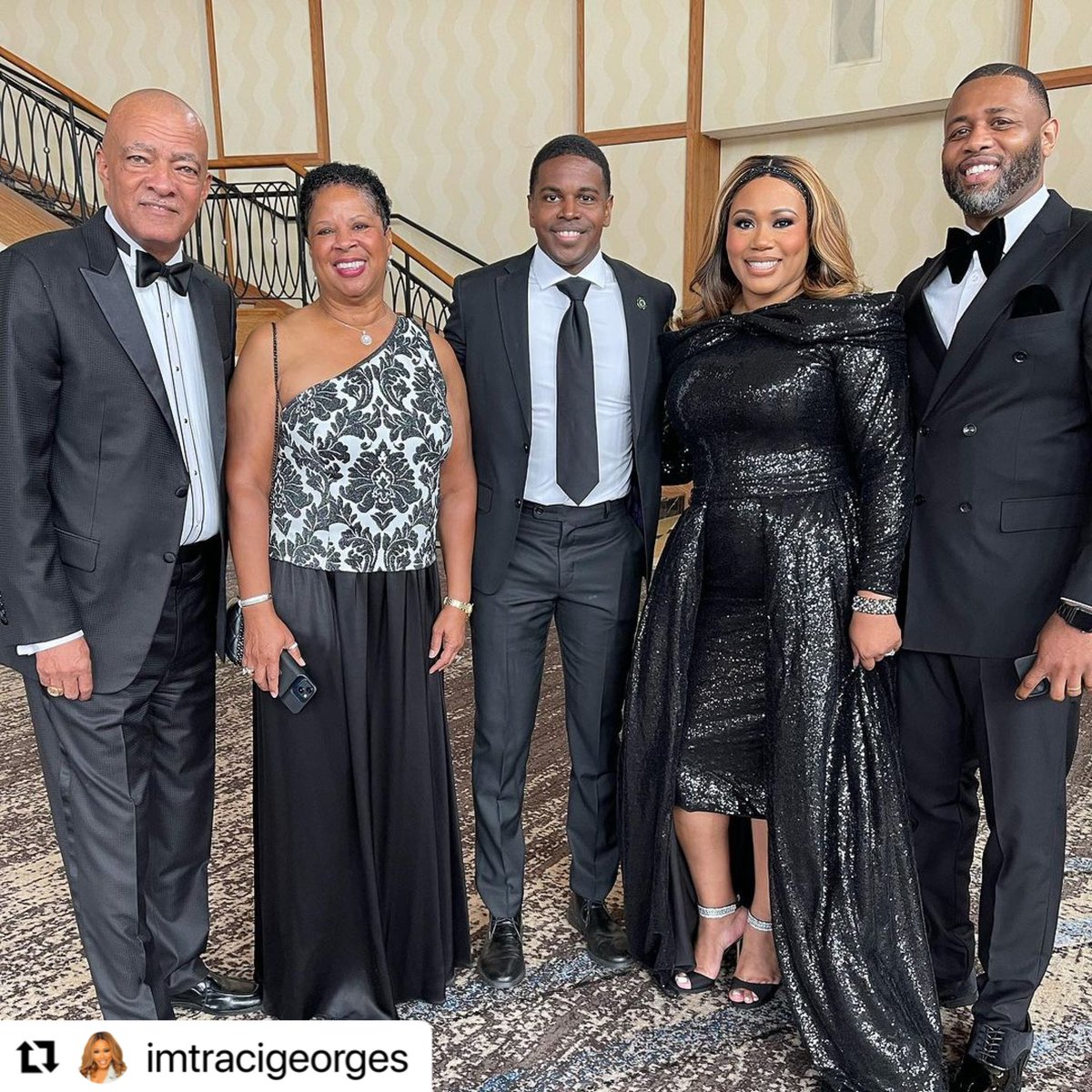 Traci K. Georges tweet media