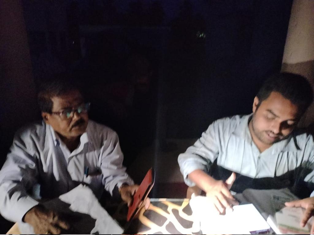 CPMG_Odisha's tweet photo. #PMKISAN account opening camp at Astaranga, Puri. 
Due to heavy public rush, the camp continued till late night. More than 45 #PMKISAN #IPPBPremium accounts opened on the day. 

#IndiaPost with Hon'ble PM's vision of #FinancialInclusion of all. 

#IndiaPostPaymentsBank. https://t.co/jwB34NPX0Q