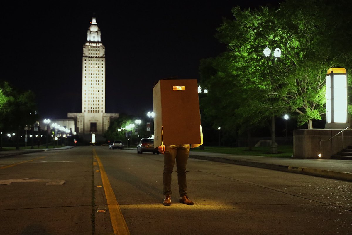 UnoriginalFilms's tweet photo. You never know where you’ll see the Box Folk next…📦

#beware #film #batonrouge #batonrougefilm #filmbatonrouge #indiefeature #indiefilmmaker #indiefilm #nyc #nycfilm #newyorkfilm #texas #texasfilm #texasfilmmakers #producer #prodution #productioncompany #entrepreneur https://t.co/XP4LdsRLhP