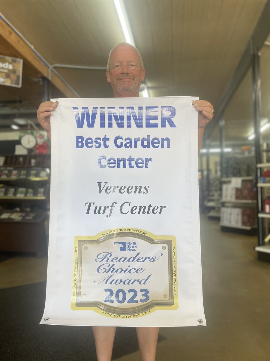 KcNycolle's tweet image. Back to back champs!! Thank you to all of our homeowners, landscapers, and golf courses who voted for us! We couldn’t do it without you!
#vereensteam #primerastrong #backtobackchamp @VereensTurf