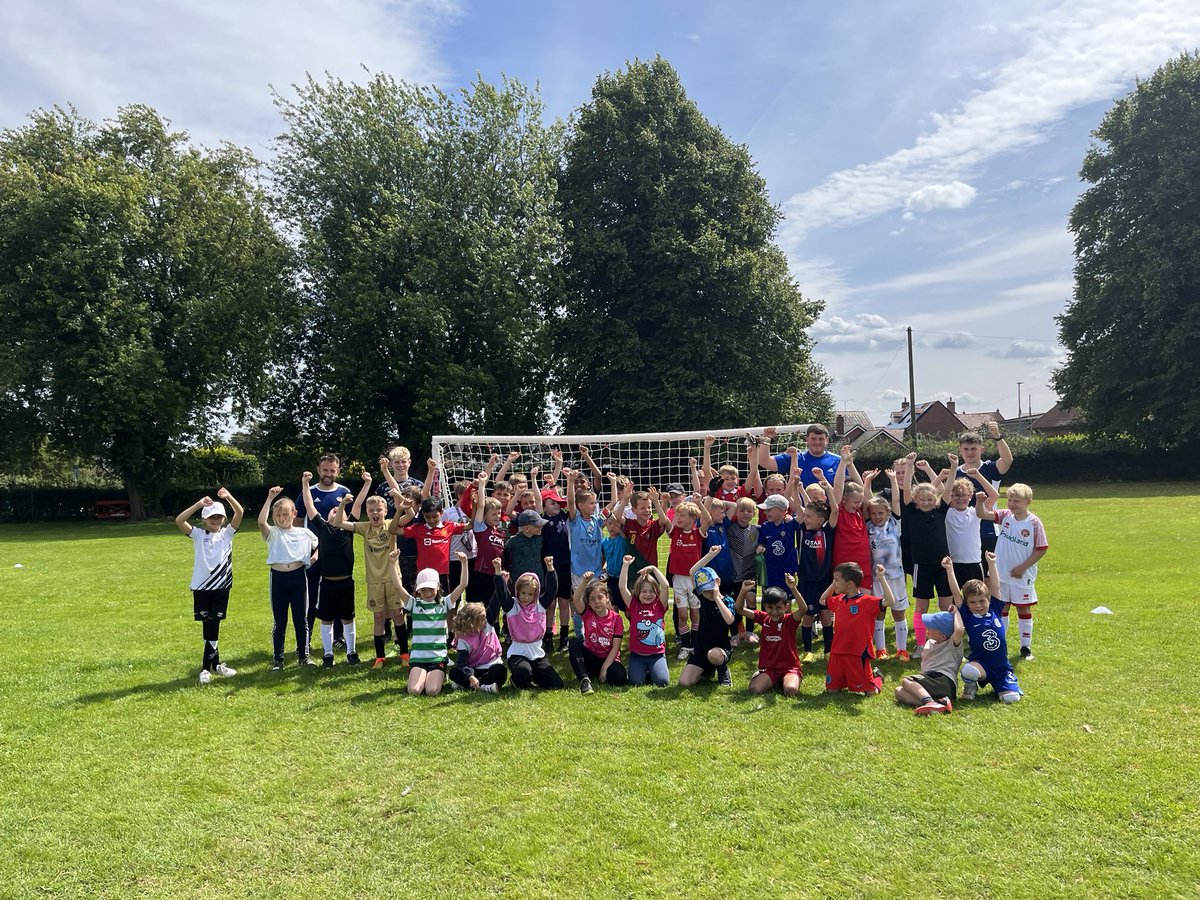 sporting_PB's tweet photo. Tutbury ⚽️ Camp ✅

What an amazing week we’ve had @RWSchool @deferrerstrust 

Amazing weather ☀️ ✅

🔝 behaviour ✅🌟

Awesome skills ✅⚽️

Lots of happy children 😃✅

Prize 🏆 winners ✅

Record numbers ✅

#holidaycampsforkids #SportingPB #personalbest #football https://t.co/VFZST6kGD2
