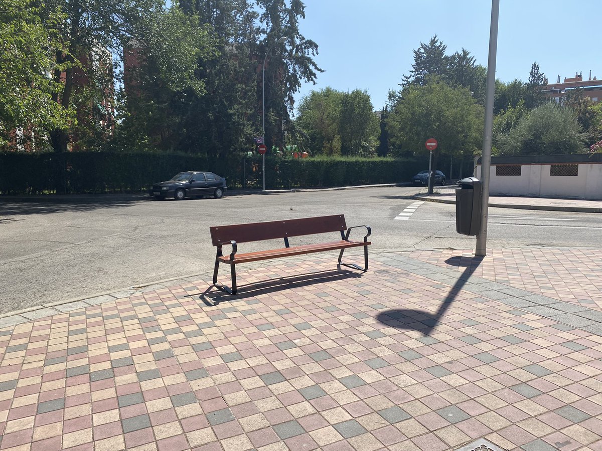 ArbolMesa's tweet photo. Hoy de #Madrid nos quedamos con el Urbanismo feroz ¿y los árboles? https://t.co/pTDvsaBnXZ