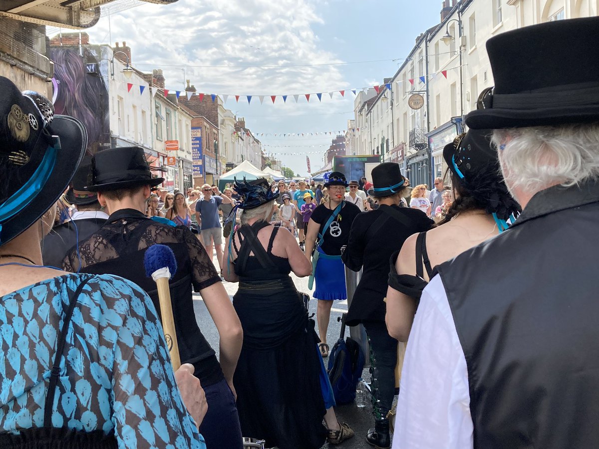 sambassadors's tweet photo. @sambassadors performances: Saturday 29th in Warwick.
The Roebuck, Smith St   6pm-6:30pm 
Market Square Stage     8:20pm-8:45pm
The Old Fourpenny Shop, Crompton Street   9:15pm-9:45pm @warwickfolkfest @moreWarwick @WarwickWitter #warwickfolkfestival https://t.co/6eZrnBwUDI