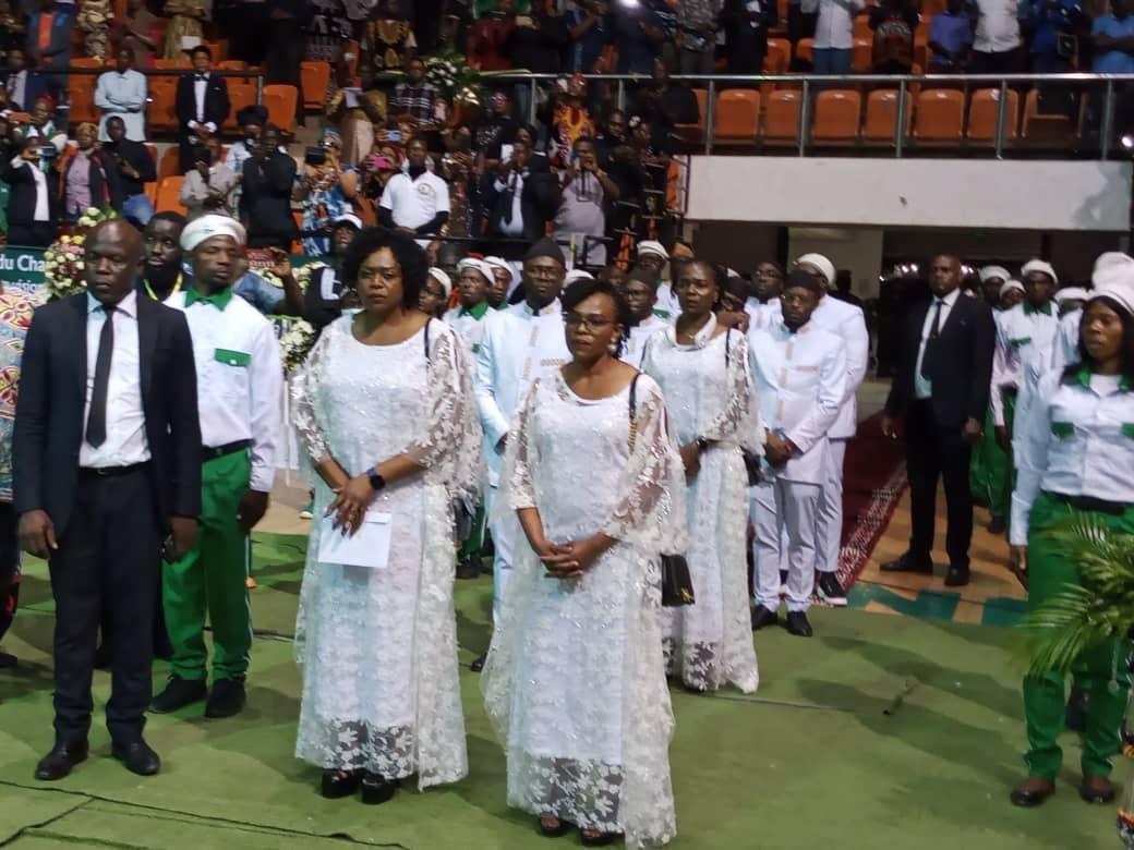 MimiMefoInfo's tweet photo. The body of the Chairman of the Social Democratic Front (SDF), Ni John Fru Ndi laid in State at the Yaounde Sports Complex (Palais des Sports)
#RIP
#FruNdi
#Cameroon https://t.co/isqhv9DIYd