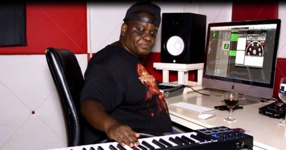 IGIHE's tweet photo. INKURU Y'AKABABARO

Junior Multisystem uri mu ba Producers bakomeye umuziki w’u Rwanda wagize yitabye Imana azize uburwayi. https://t.co/tqpShYes9r