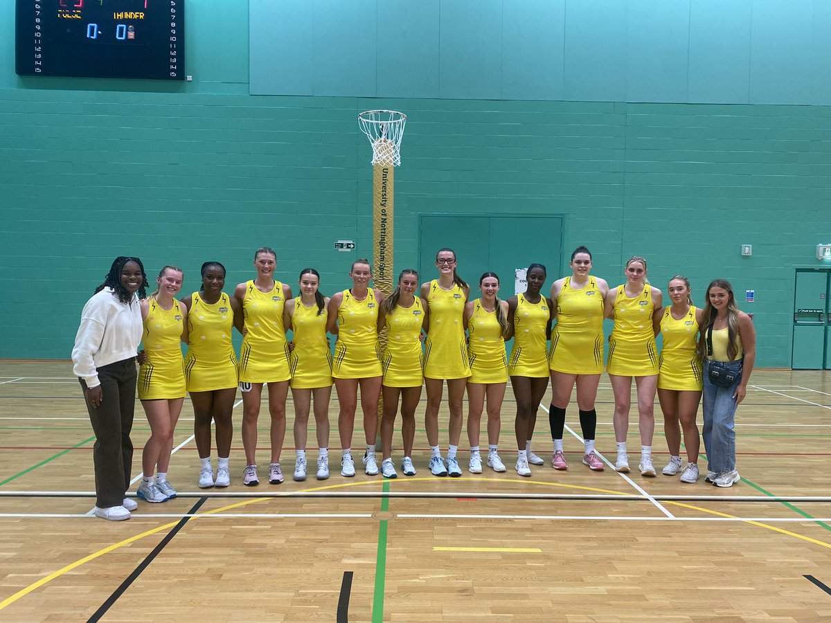 End of day one, great performances all round. Strong effort girls and fantastic to see Rosie and Savannah back here supporting the girls 🖤💛 #ThunderFamily