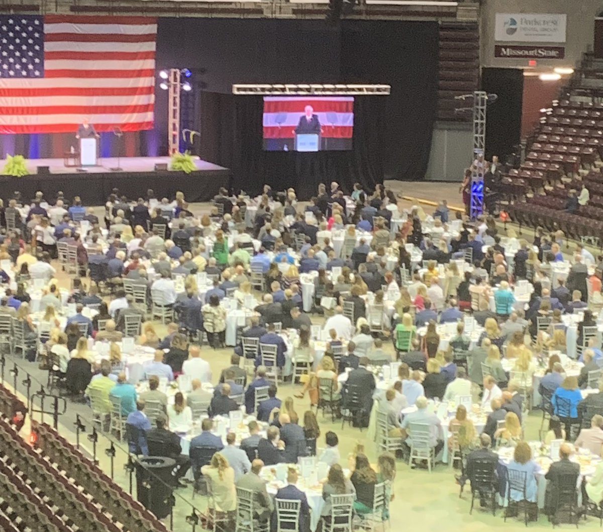 mackiemackie's tweet photo. Thanks to @Springfield AreaChamber of Commerce for hosting Governor Parson State of The State; much good news and progress in SW MO, Greene County, Springfield. #greenecountymo #mogov #moleg https://t.co/m7ctHfxh5j