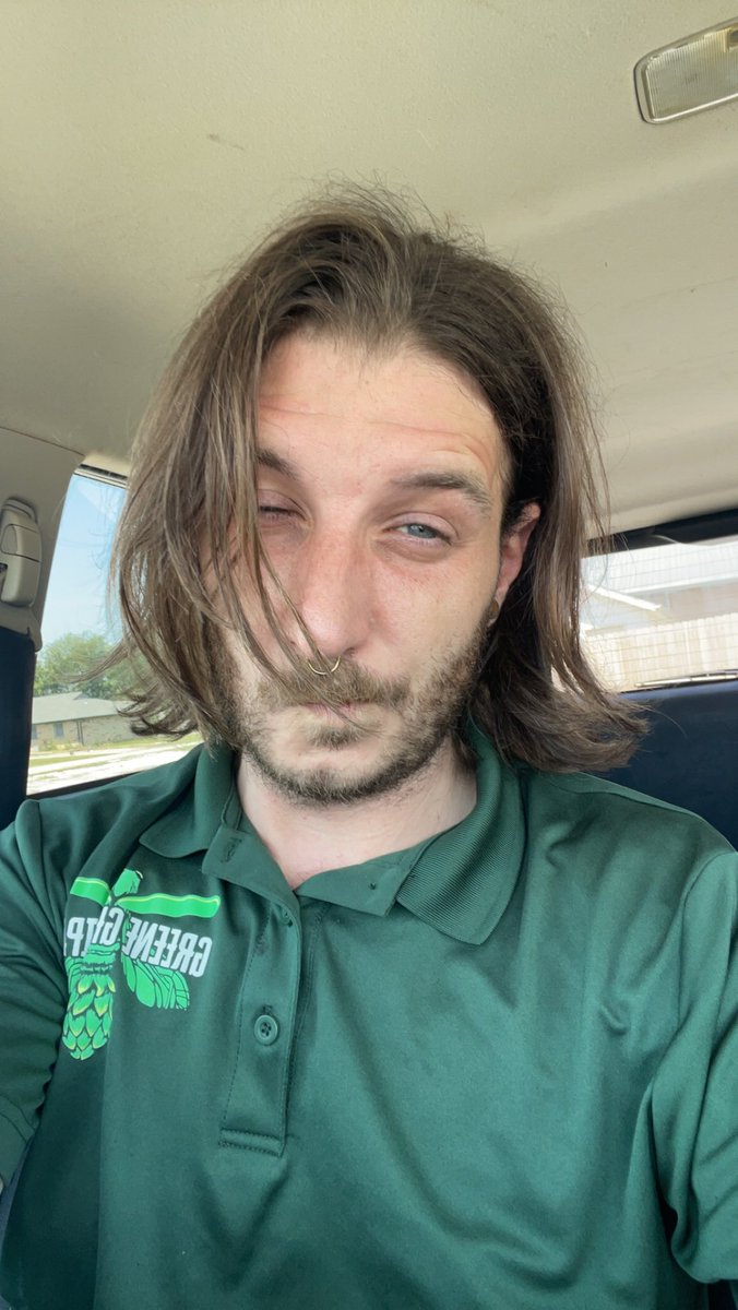 SahrelLion's tweet photo. Why do I even fix my mane in the morning if it’s just gonna look like this when I sweat? Summer can suck it. #lionproblems https://t.co/FdtyDvAFu6