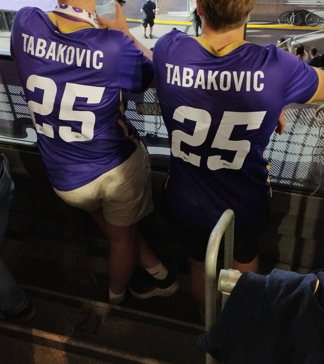 SeekAndNestroy's tweet photo. Mehr Tabakovic kann nicht schaden.
#faklive #fakfkb https://t.co/JPzRM3AgP5