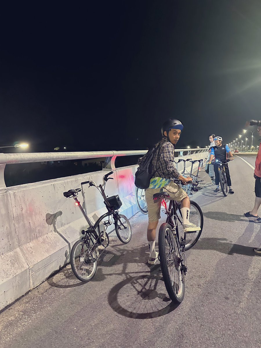 vespasyawa's tweet photo. GOHEK 🚲 https://t.co/atWZacZzMV
