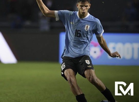 Juventus are expected to sign Facundo #González (defender) next week, with the return of Guintoli in Europe. 
(<a href="/DiMarzio/">Gianluca Di Marzio</a>)
