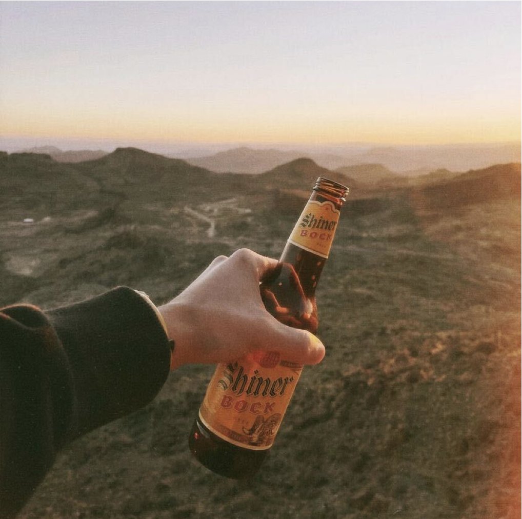 We know Shiner's a peak Texas beer, but <a href="/chasebutler24/">Chase</a> takes it to another level 🏔🍺 Where's your favorite place to catch a Texas sunset?

#ShinerBeer #TexasSummer