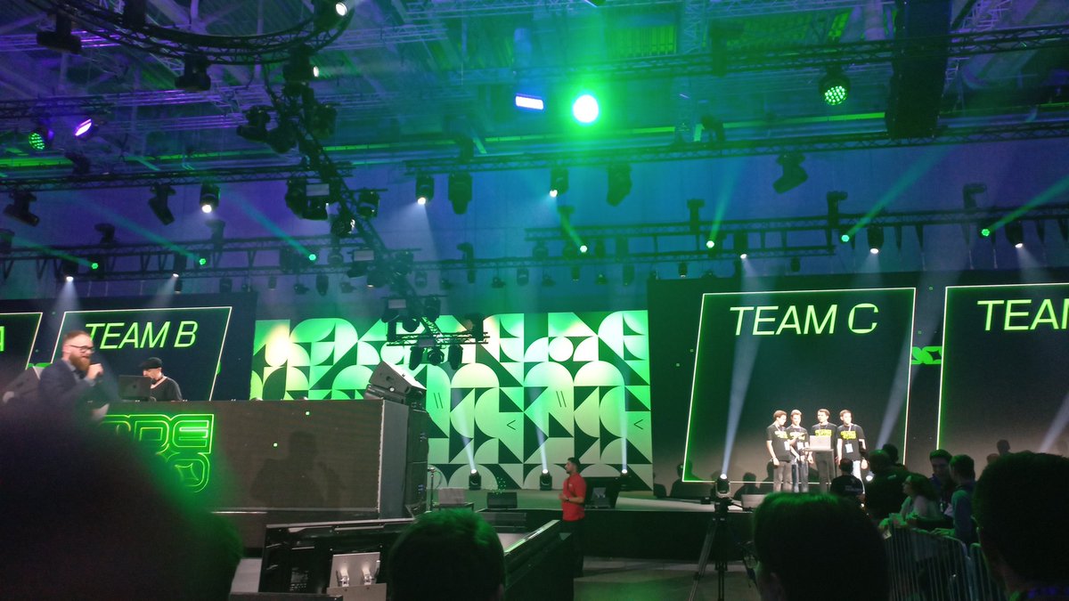 DevMacus's tweet image. #code100  programmers doing some wonders here again. #WeAreDevelopers