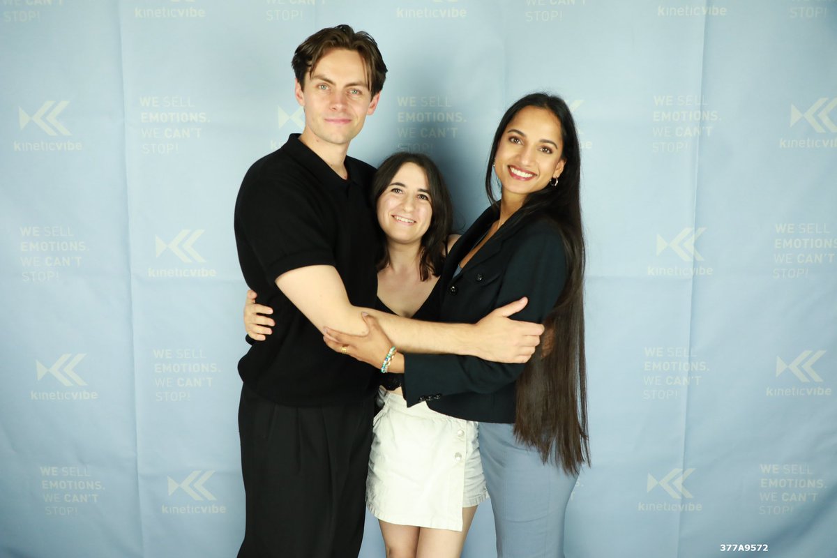 skylarwill_'s tweet photo. BAMBINI BELLISSIMI MI MANCATE DA MORIRE 😭 #TIIM https://t.co/oMQGqV7cV0
