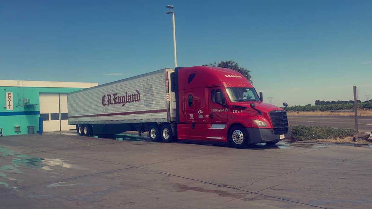 CREngland's tweet photo. "She cleans up nice!"
There's nothing like that summer feeling of taking your vehicle through the wash. Thanks to our driver Elijah W. for keeping his rig clean! That's how we #DeliverExcellence!
#CREngland #DriveCRE #CleanRig #Trucks #WeAreFamily #HonorTheCrest https://t.co/1EmDRuNiAT