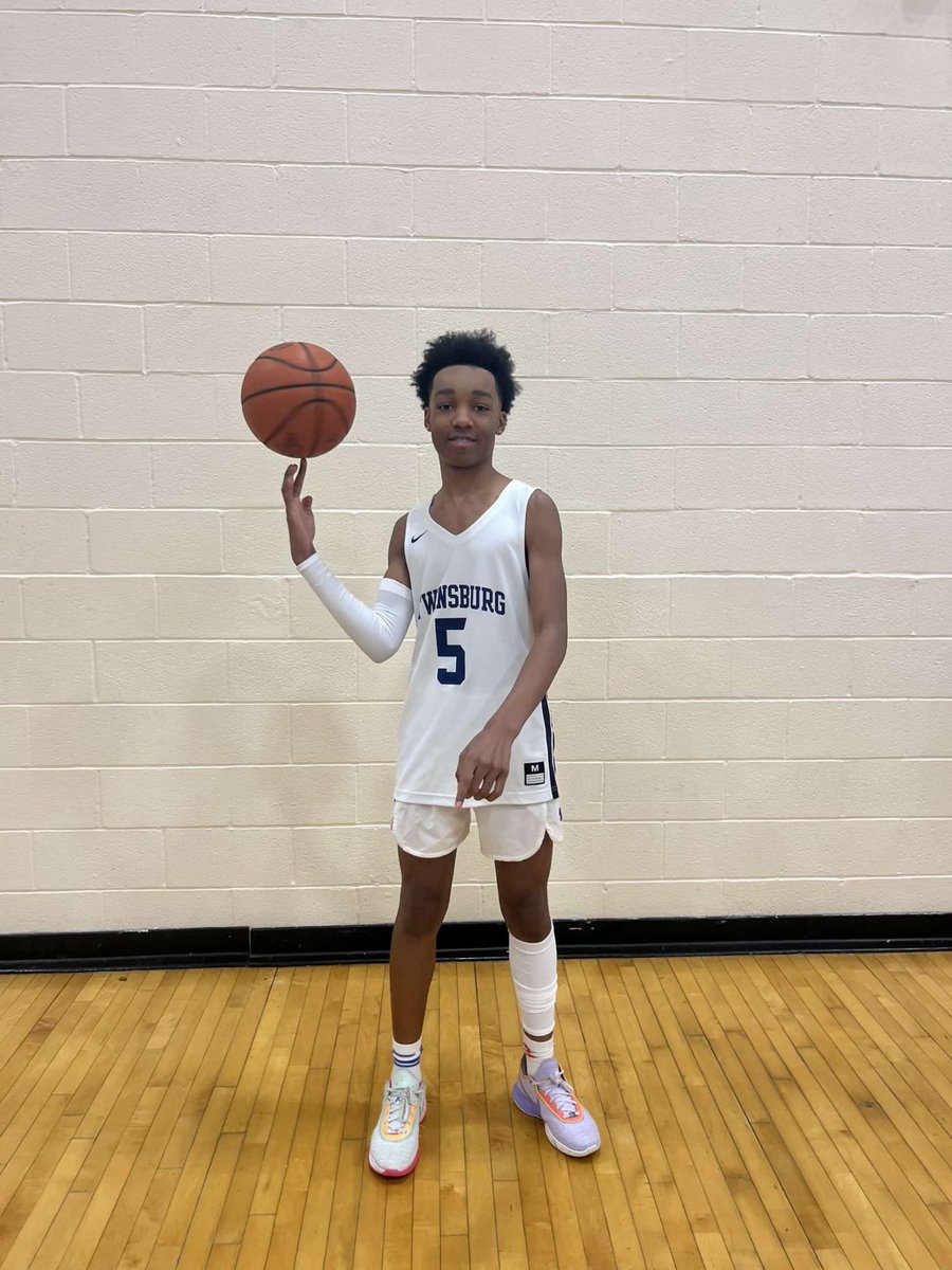JB_ANOTHERLEVEL's tweet photo. Camden Hill! Camden is one of the best combo guards in the state of Ohio in that  2026 class. He has great length, can shoot the ball, Rebound, make great reads with the ball, plays with a controlled pace and uses his length to guard! @TwinsburgBoys   @NEO_Spotlight  @PrepHoopsOH https://t.co/GoCFb7StGi