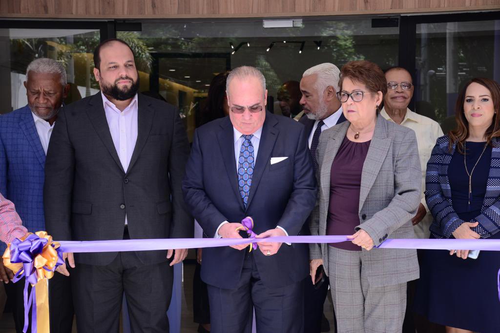 El <a href="/PLDenLinea/">PLD</a> inauguró la sede del Instituto de Formación Política Profesor Juan Bosch, del que también forma parte el Centro de Formación Política y Gestión de Gobierno que dirijo.

#EscuelaDeGobiernoPLD