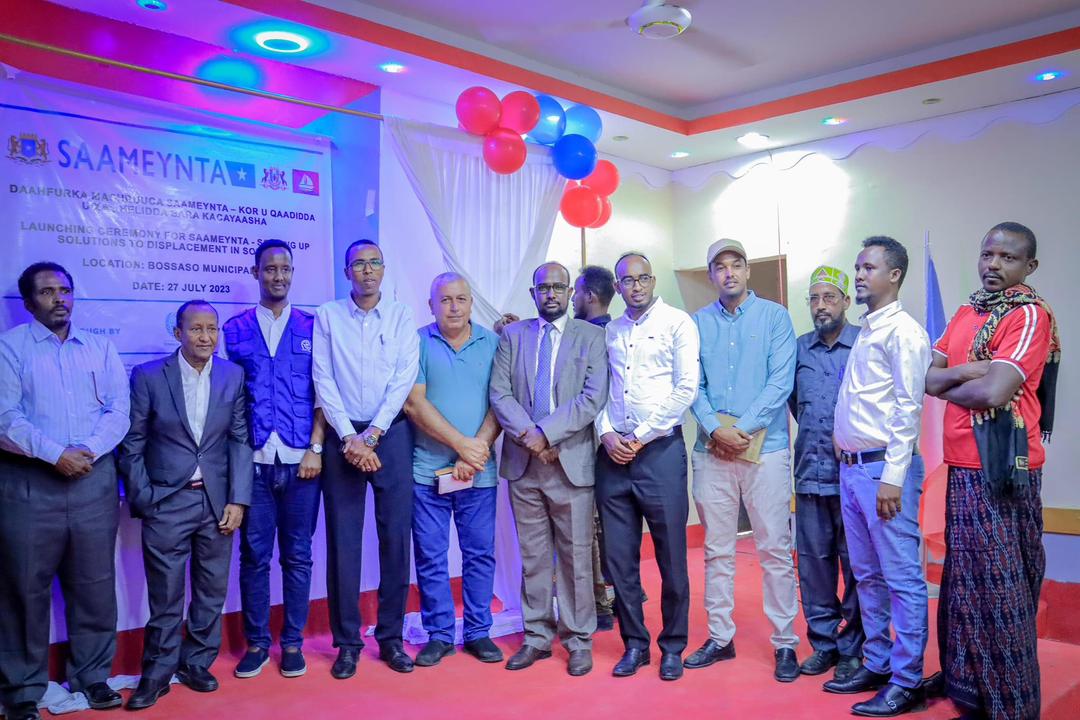 Muse_Duale's tweet photo. Today, the DG of the PL Ministry of Interior launched Saameynta Joint Prog in Bosaso city – “Scaling up solutions to displacement in Somalia”, funded by Swiss Agency 4 Dev. Norwegian Ministry of foreign Affairs, &amp; the Govt of Netherland to be implemented by IOM, UNDP, &amp; UNHABITAT https://t.co/c1J5aMXV2R