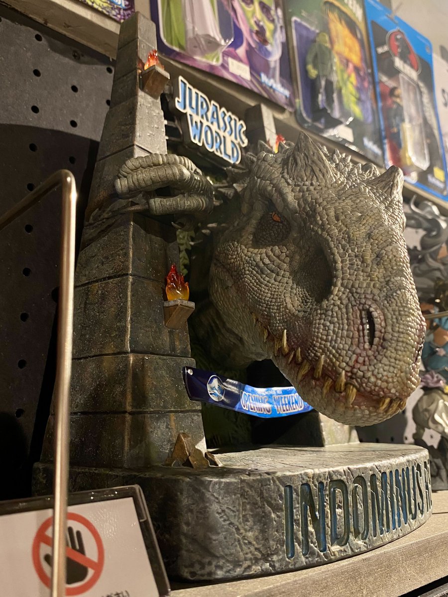victorinvictus's tweet photo. Excited to see that our Indominus Rex is part of an exhibition in Japan, and you can also order it on Mamegyorai.

Emocionados de ver que nuestro Indominus Rex forma parte de una exhibición en Japón, y también puedes pedirlo en Mamegyorai.

#japan #jurassicworld #indominusrex https://t.co/dKz1f7iTKa