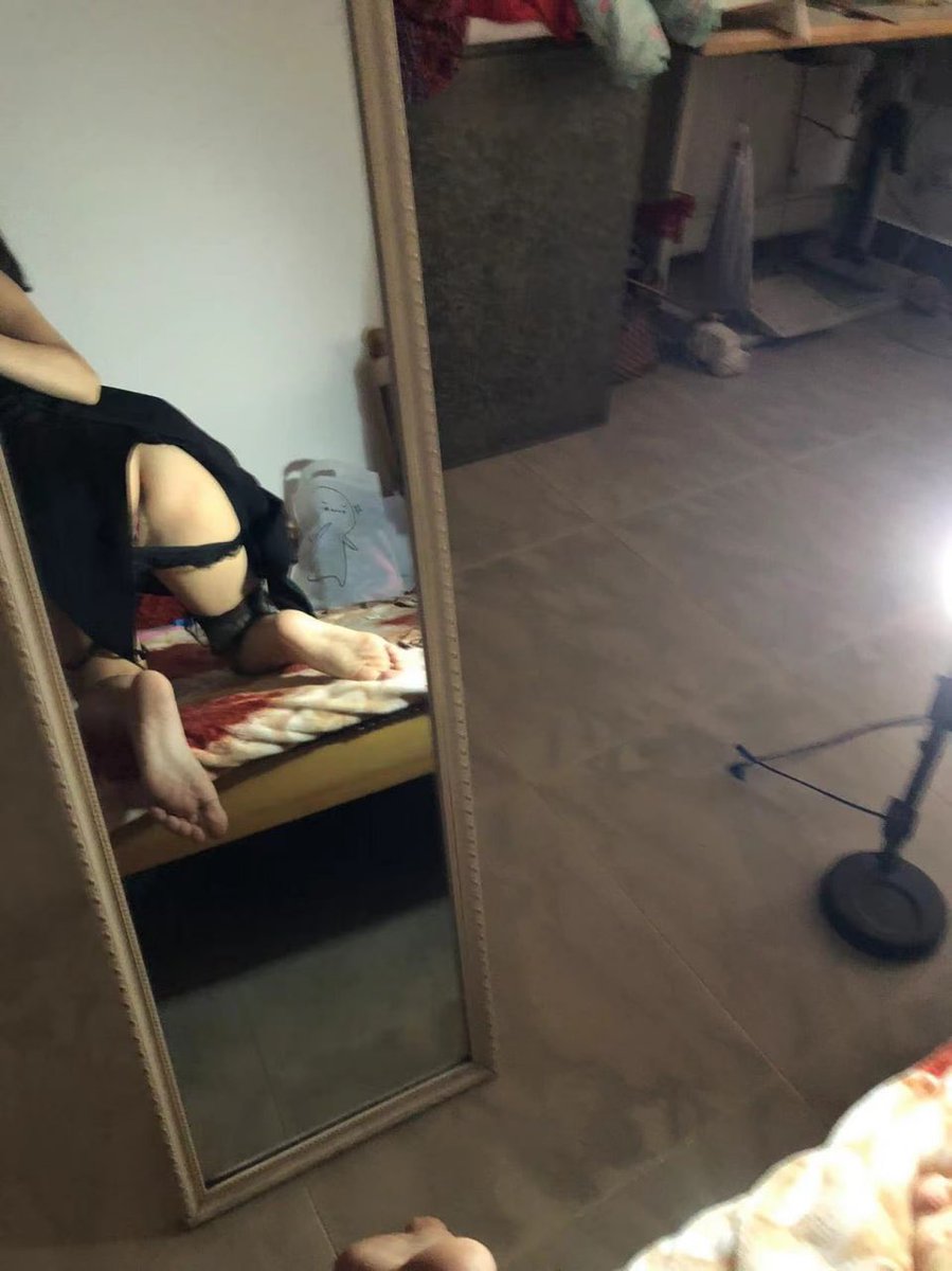 pp220908's tweet photo. #丝袜 https://t.co/MmLkfbAg3S