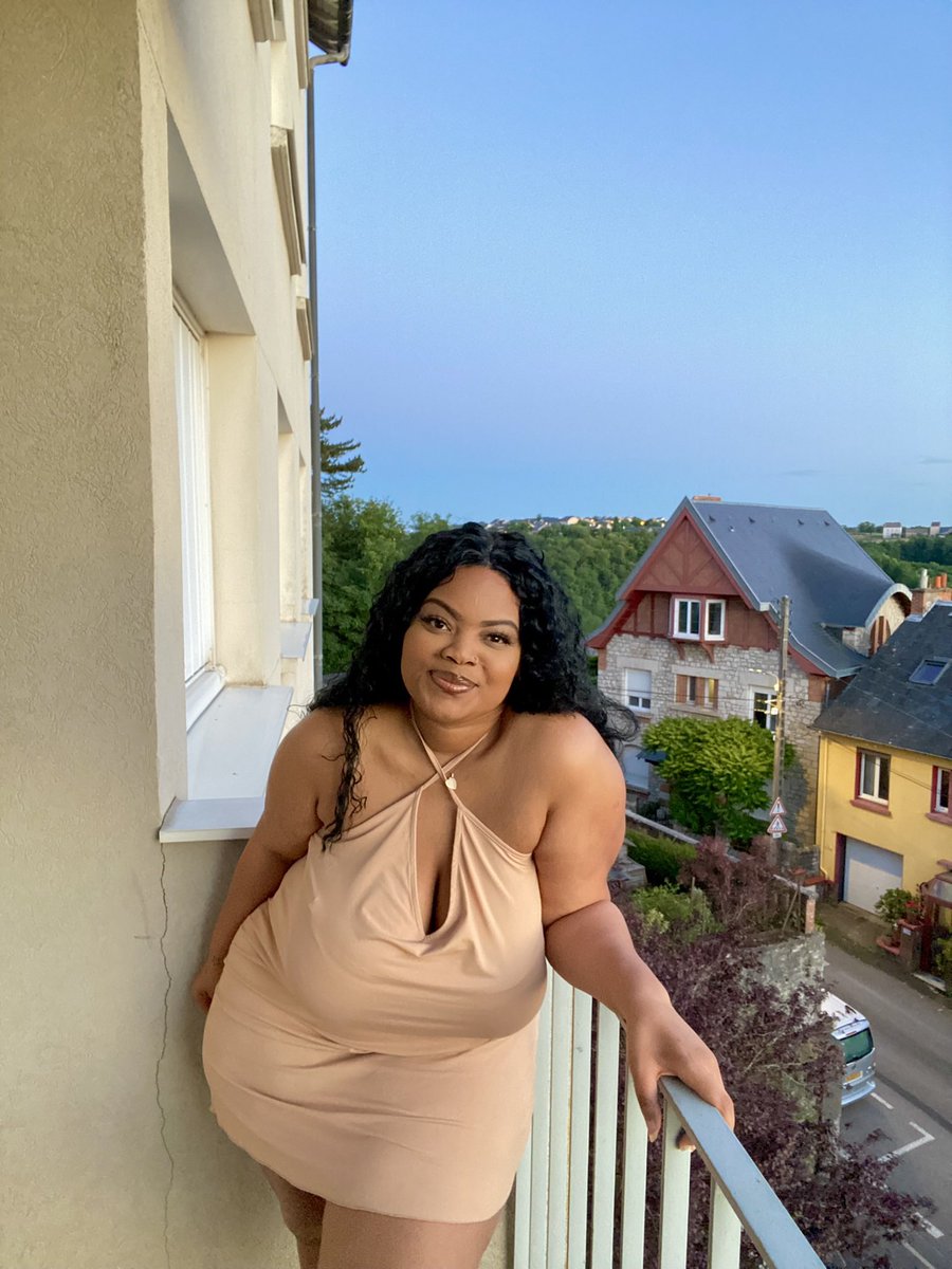 QueenNisse's tweet photo. -50 kilos entre la première et la dernière quand même https://t.co/4483LSAkn2