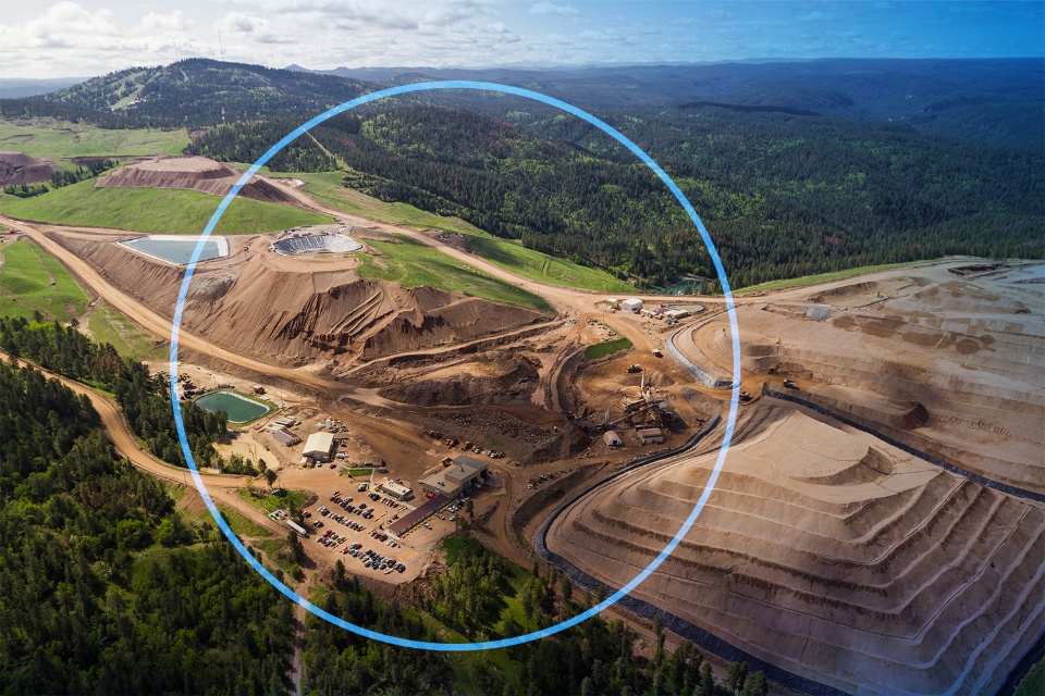 Victoria Martinez tweet media