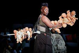 83Sweepy's tweet photo. Au Festival d'Avignon, la pièce "Carte noire nommée désir" propose une mise en scène raciste, un spectacle montrant "l'embrochage de bébés blancs", ça n'interpelle personne?
Imaginez que l'image montre des bébés noirs embrochés par un blanc ! Je n'ose imaginer la polémique.. https://t.co/F7PgZKN6dj