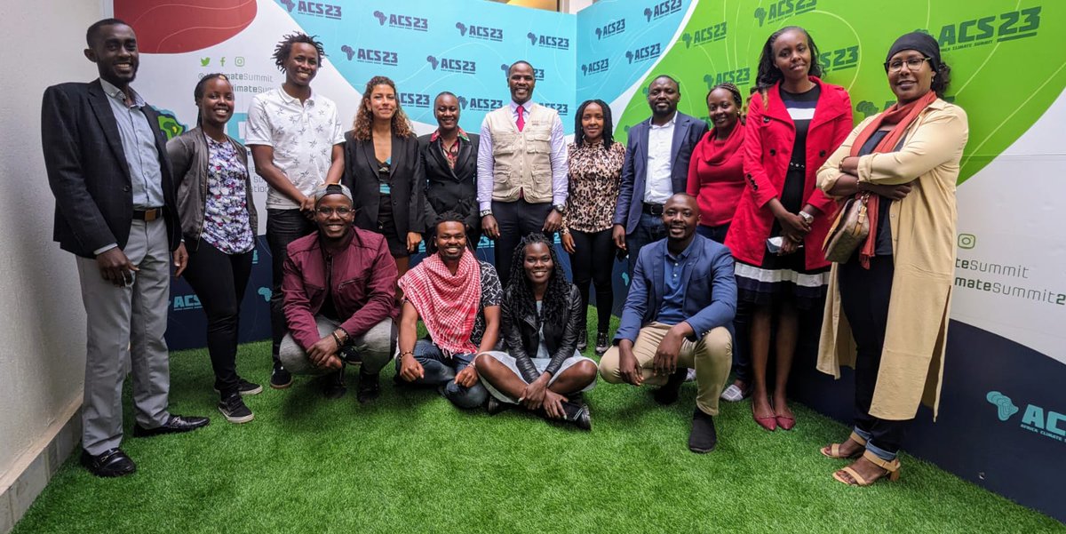PaulineOwiti's tweet photo. Ahead of @AfClimateSummit, @AYCAssembly2023 team hosted @AU_YouthEnvoy @ChidoCleoMpemba together with Ministry of Youth Advisor from Somalia 🇸🇴.
#AYCA2023 https://t.co/dgC7xpG7Iw