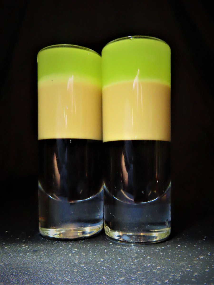 TheRoamingBar's tweet photo. The B-55 shot named after a bombing jet this shot definitely lives up to its name. It will take you on a flight then unexpectedly drop a bomb on your night. Needless to say, it will be a good night.
#nashvilletn #bartender #theroamingbar #b55
https://t.co/6GmyE5tqz7 https://t.co/iFwjUbvyer