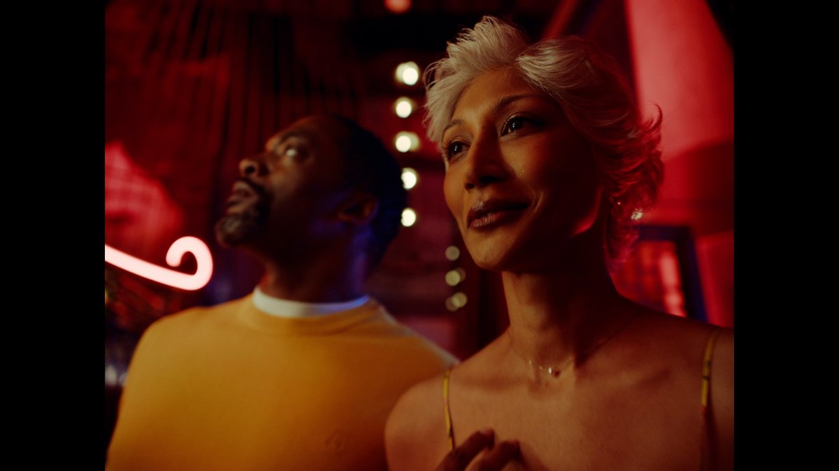 Falling deeply in colour by Revolver director Scott Cudmore x BHLA for Destination Ontario.
revolverfilms.com/directors/scot…