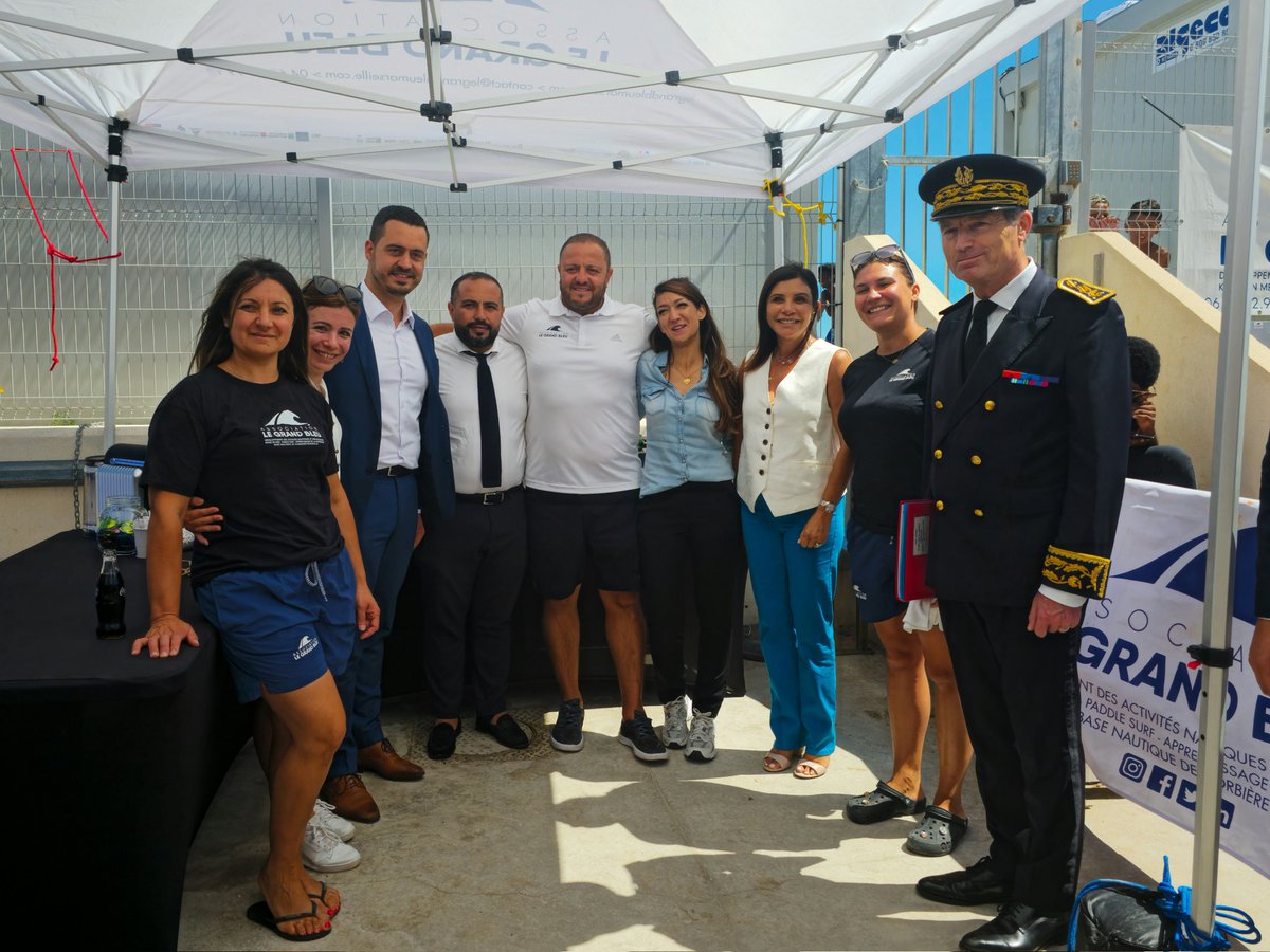 NoraPreziosi's tweet photo. • 𝙌𝙋𝙑 👇

En mer d'abord avec l'asso. Le Grand Bleu, puis au cœur de la cité Air Bel, @SabrinaRoubache a choisi #Marseille pour son 1er déplacement ministériel.

À ses côtés, je l'ai assurée de la continuité de l'engagement du @Departement13 en faveur des habitants des #QPV ! https://t.co/L95JRB5yUw