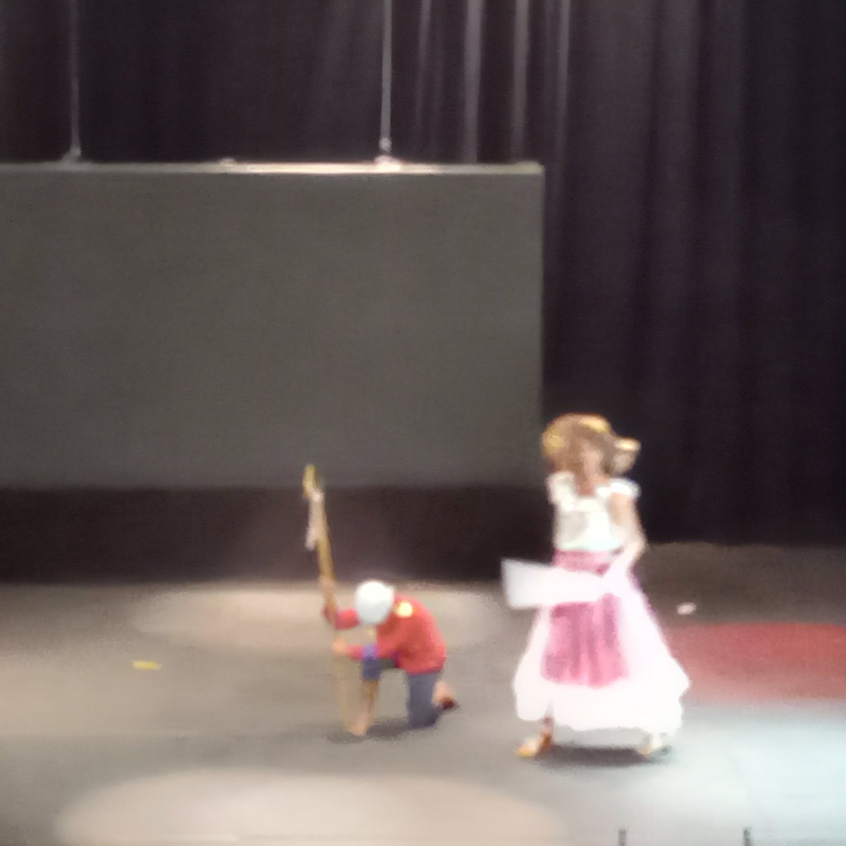 DGCPatrimonioy2's tweet photo. #27Jul  presentación del estado Amazonas  en el IV Festival de Teatro Escolar César Rengifo en el marco de la Batalla Naval del Lago @NicolasMaduro @_LaAvanzadora @luchaalmada @VillegasPoljak @MPPEDUCACION @MovimientonTCR https://t.co/HpdNF6m5vM