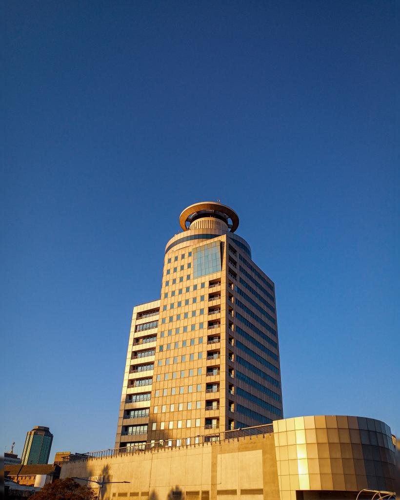 real_samaita's tweet photo. My shots of @JoinaCity today๐ฟ๐ผ
#joinacity #harare #hararetoday #Zimbabwe #photography https://t.co/eH84AiRLhO