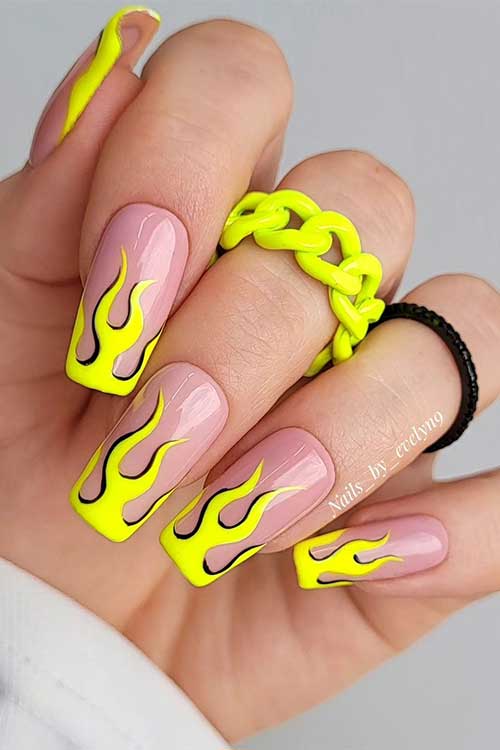 Neon Yellow French Flame Nails
Tap for more✅: stylishbelles.com/neon-nail-idea…
<a href="/stylishbelles/">StylishBelles</a>
#nail #nails #nailart #summernails #Frenchnails #neonnails #neonnailideas #neonnaildesigns