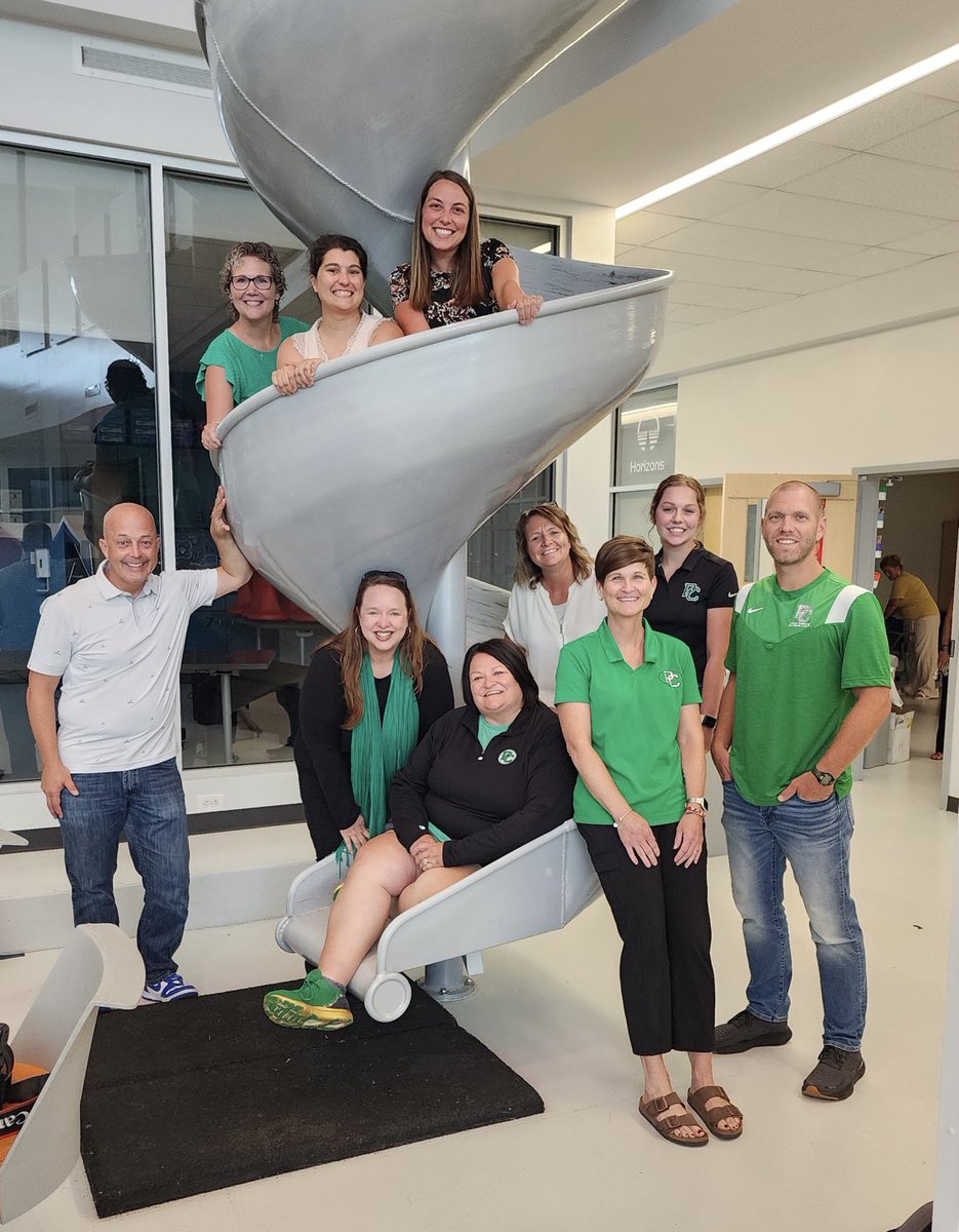 Jodysfrench's tweet image. We had a GREAT time at the School on FIRE conference with ⁦@BuddyBerry⁩ and ⁦@EminenceSchools⁩.  We can’t wait to make our lessons AWESOME! #sofici #SAD #changinglives ⁦@PCCommodores⁩