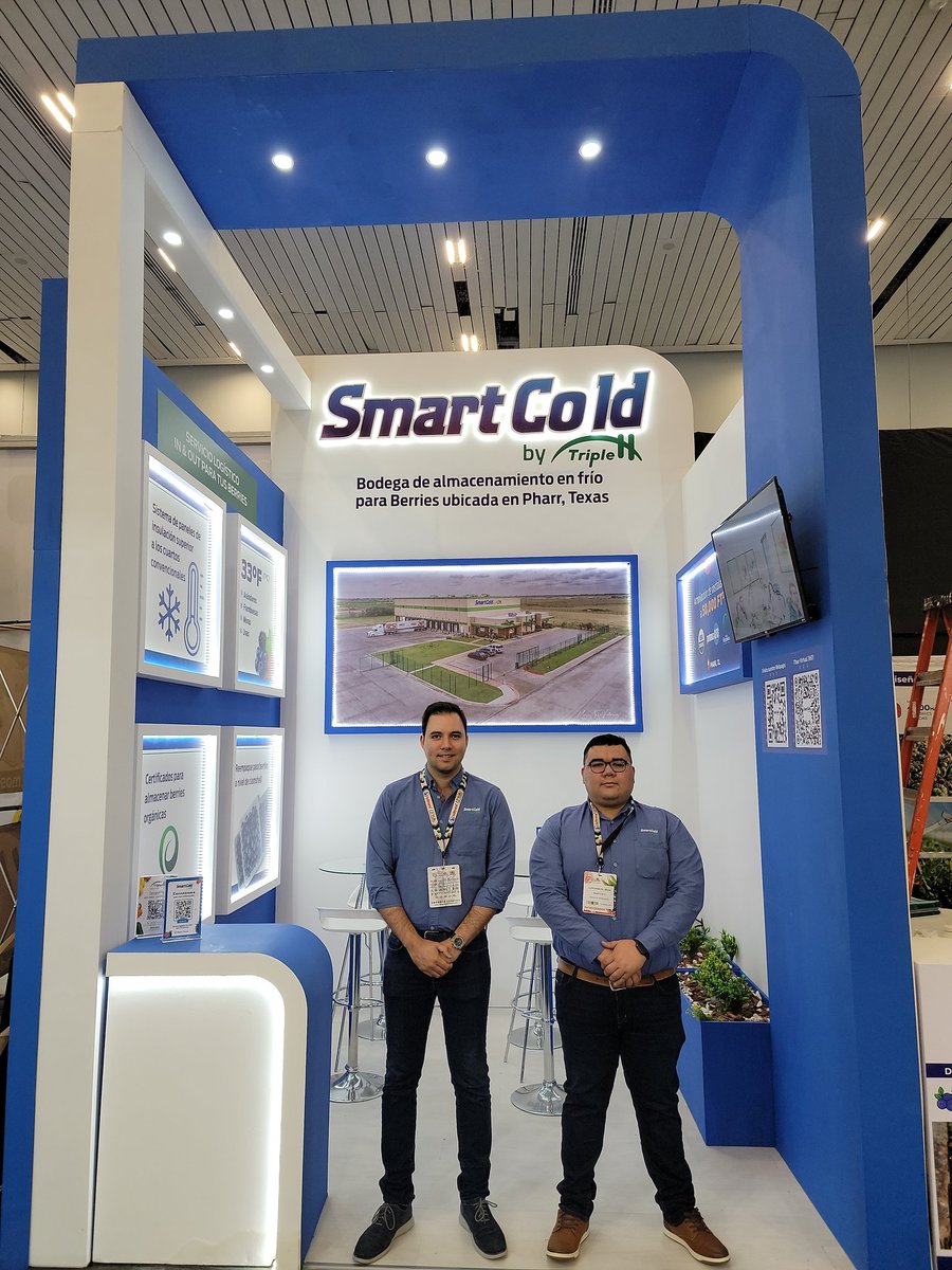 SmartCold_US's tweet photo. Up and running in booth #113 at  @aneberriesmx 2023🫐🍓🍇❄️

We are the #smart option for your value chain 🙌✅️

#SmartColdStorage #ColdStorage #Berries #Aneberries #ExpoGdl https://t.co/3bSqPUv7qE